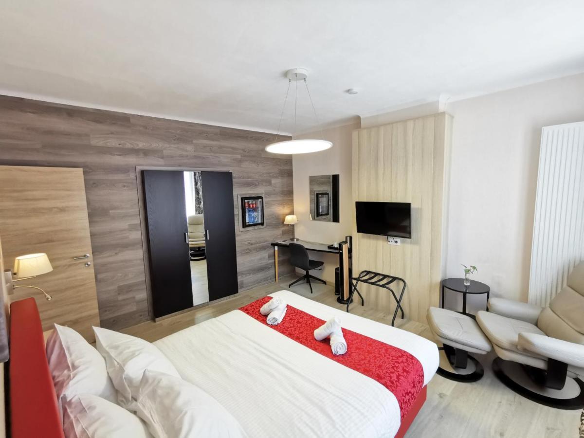 Hotel Cardiff 3*